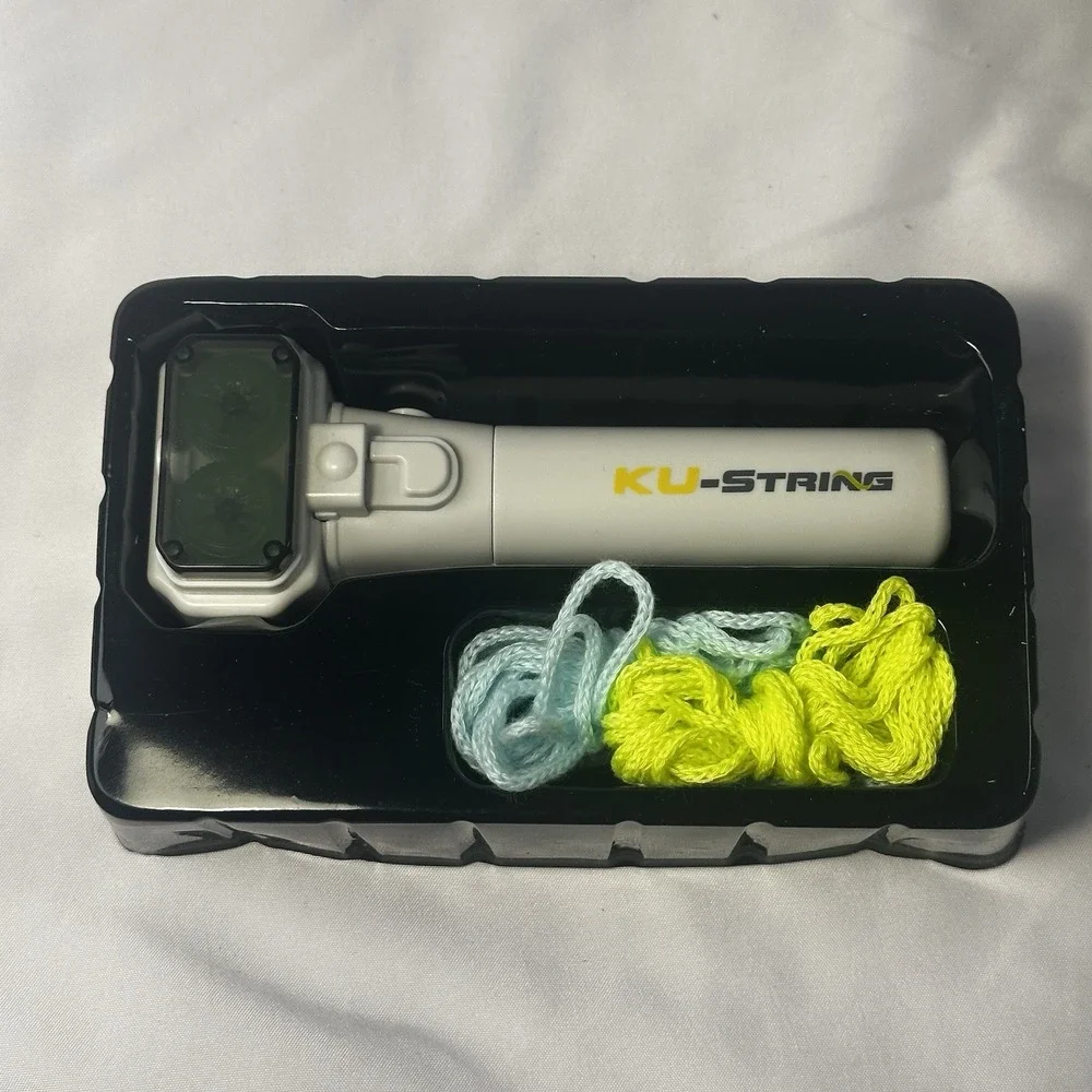 String Rope Glow in The Dark‎ String Rope Launcher Luminous Portable Tik-Tok toy